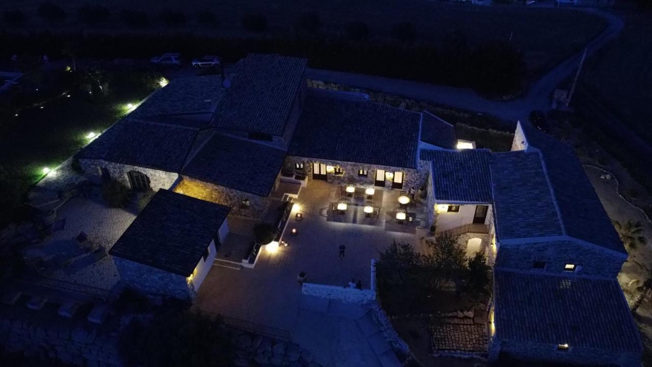 恩佩多克莱港 Borgo Delle Pietre酒店 外观 照片